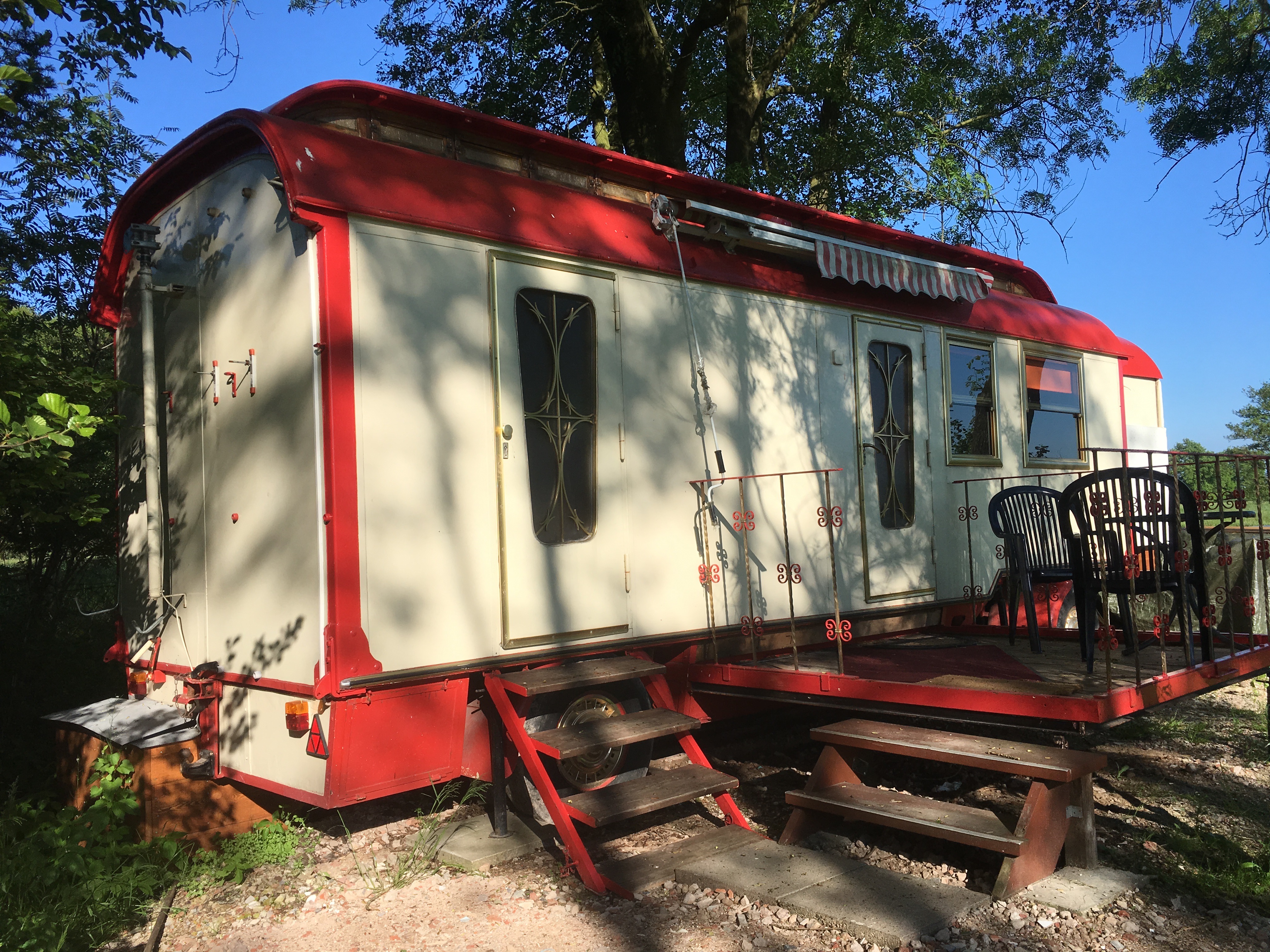 Zirkuswagen Flick Flack Terrasse Vermietung